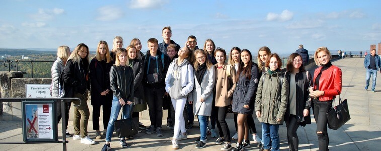 студенты МСМ в Сакнсонской Швейцарии eurostudy