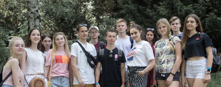 студенты в чешском зоопарке eurostudy