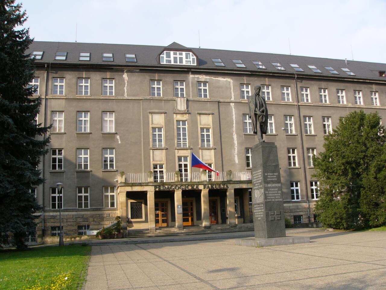 Университет Палацкого в Оломоуце eurostudy