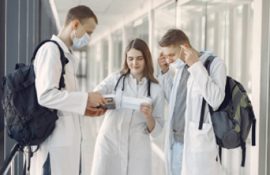студенты медики eurostudy