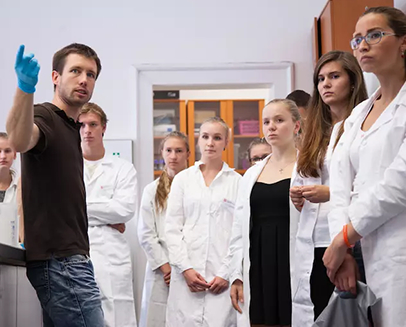 Высшая Школа Химической Технологии в Праге